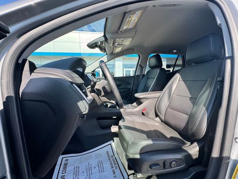 Used 2023 GMC Terrain SLT image 15