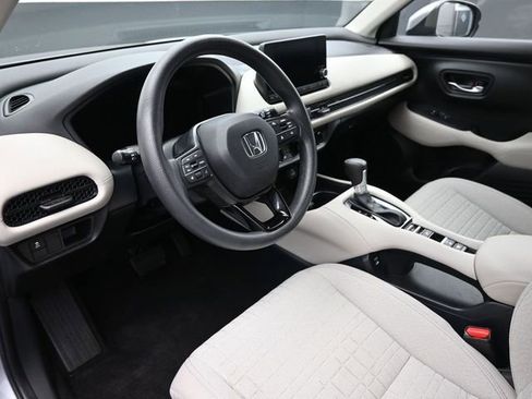Certified 2024 Honda HR-V LX image 18