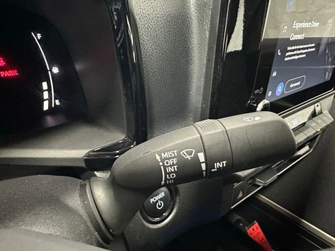 Used 2025 Toyota Camry LE image 22