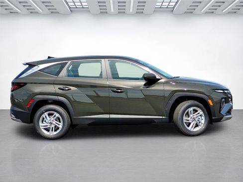 New 2026 Hyundai Tucson SE AWD/4WD image 4