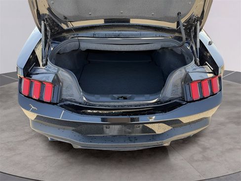 Used 2024 Ford Mustang Premium image 17