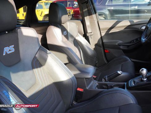 Used 2017 Ford Focus RS image 33