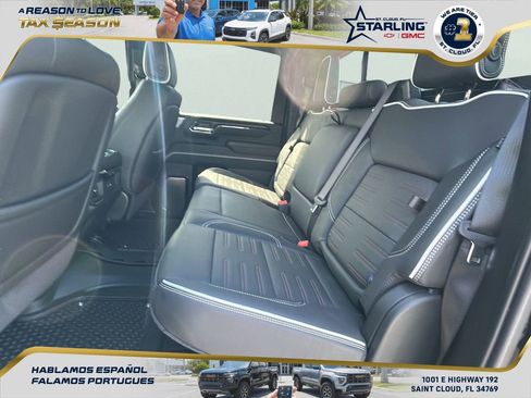 Used 2024 GMC Sierra 2500 AT4X image 28