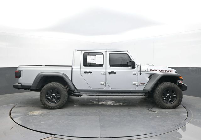 Used 2022 Jeep Gladiator Mojave w/ LED Lighting Group AWD/4WD image 6