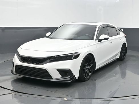 Used 2022 Honda Civic Sport Touring image 7