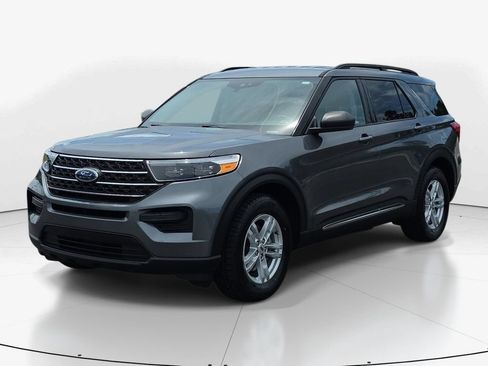 Used 2023 Ford Explorer XLT RWD image 11