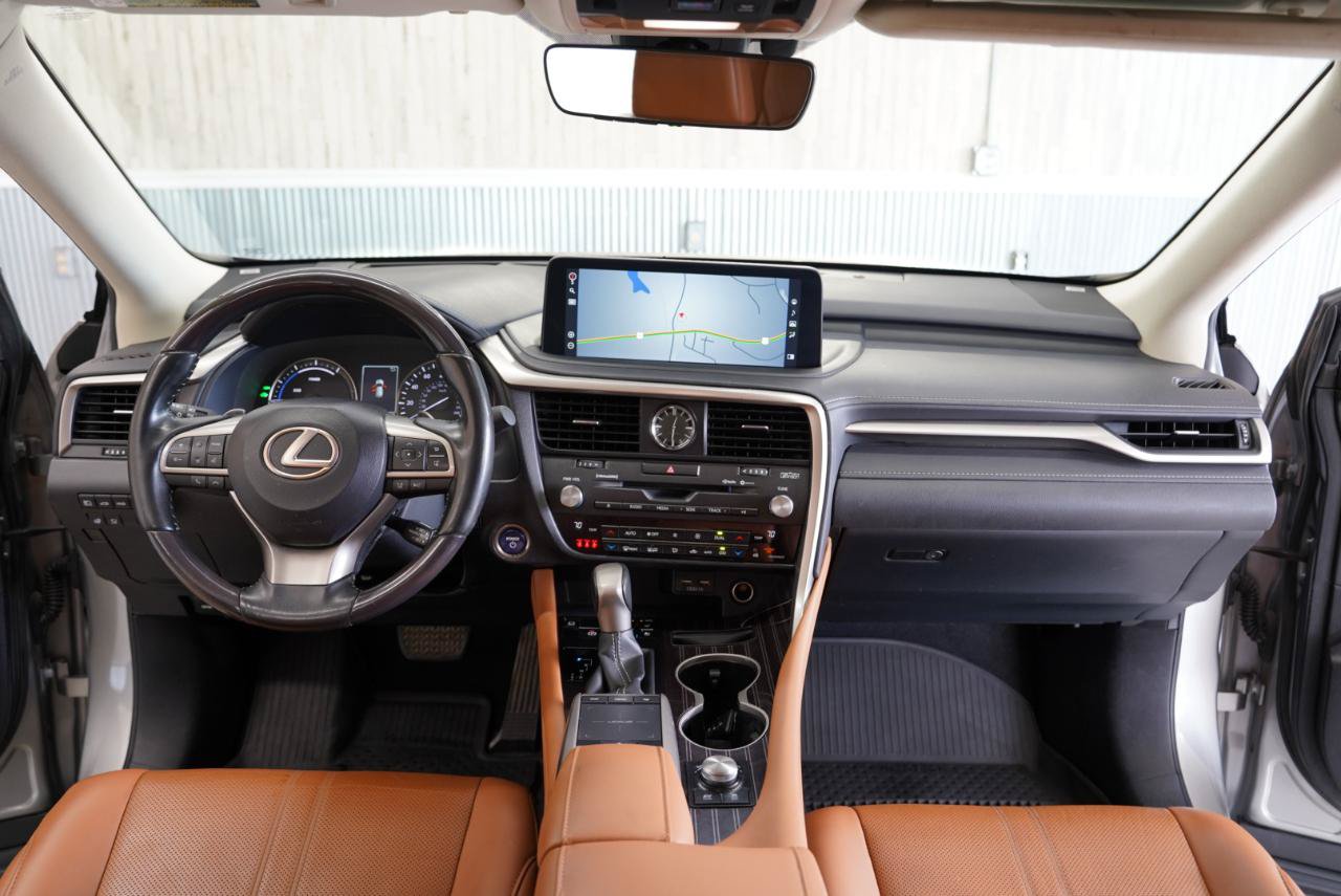 Used 2021 Lexus RX 450h AWD w/ Luxury Package image 19