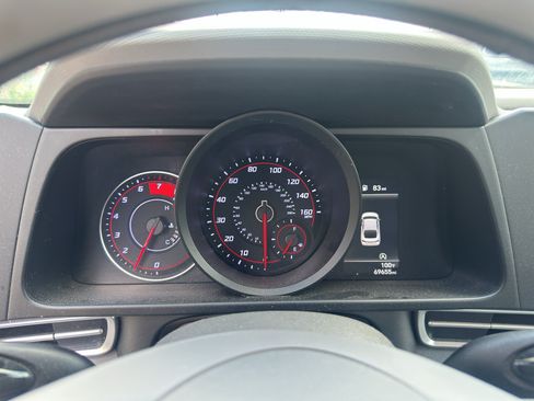 Used 2021 Hyundai Elantra SE FWD image 21