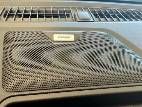 Used 2023 Chevrolet Colorado ZR2 w/ ZR2 Convenience Package III image 39