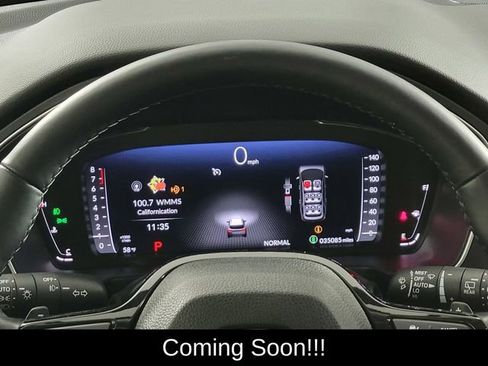 Used 2025 Honda Pilot Elite image 30