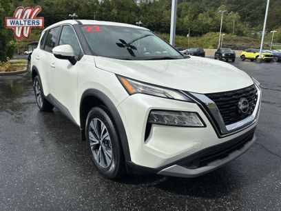 Used 2022 Nissan Rogue SV