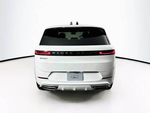 New 2026 Land Rover Range Rover Sport Dynamic SE AWD/4WD image 6