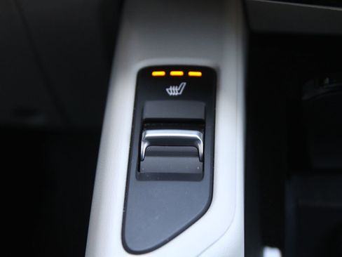 Certified 2024 Kia Telluride S w/ S Sunroof Package FWD image 39