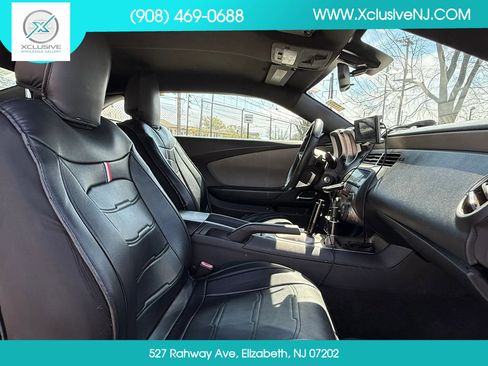 Used 2010 Chevrolet Camaro LS RWD image 14