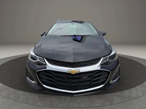 Used 2019 Chevrolet Cruze LT w/ LT Fleet Convenience Package FWD image 2