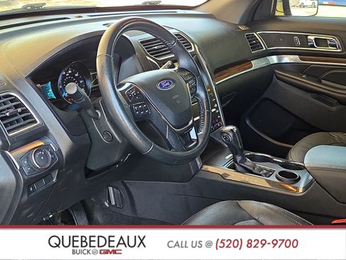Used 2018 Ford Explorer Limited FWD image 10