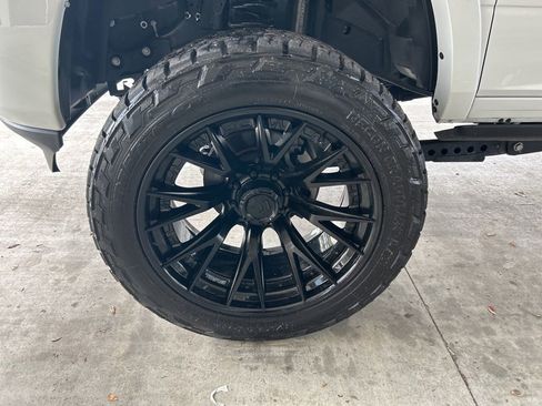 New 2025 RAM 2500 Limited image 17