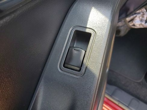 Used 2025 Nissan Frontier PRO-4X AWD/4WD image 15