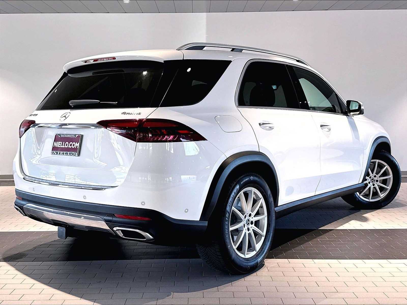 Used 2024 Mercedes-Benz GLE 450 4MATIC image 10