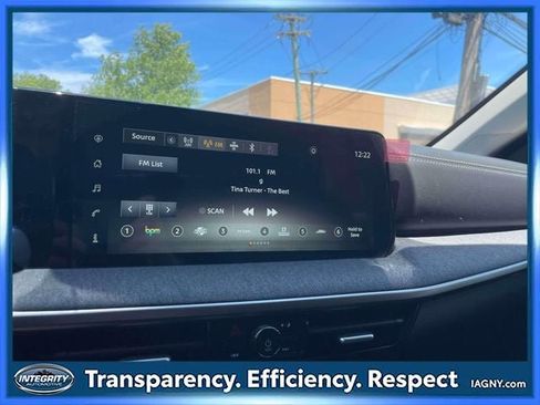 Certified 2025 Nissan Kicks SV AWD/4WD image 25