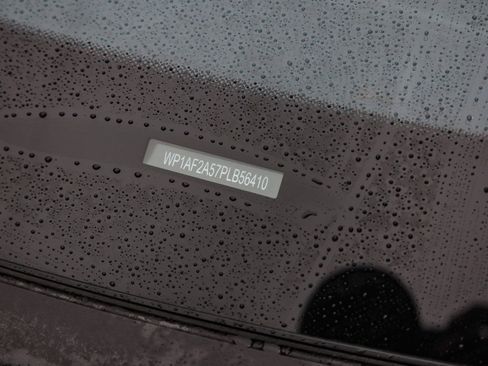 Certified 2023 Porsche Macan GTS image 33