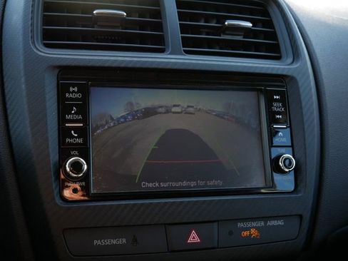 Used 2025 Mitsubishi Outlander Sport ES image 26