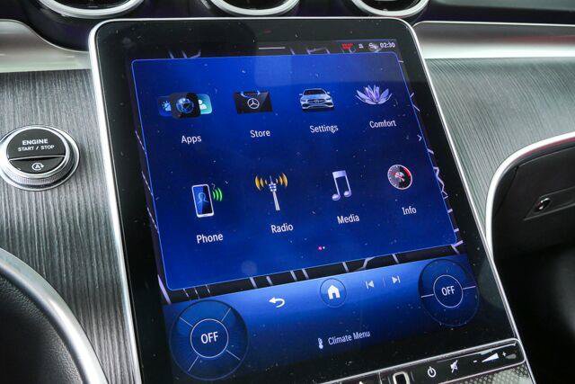 Used 2023 Mercedes-Benz C 300 Sedan image 14