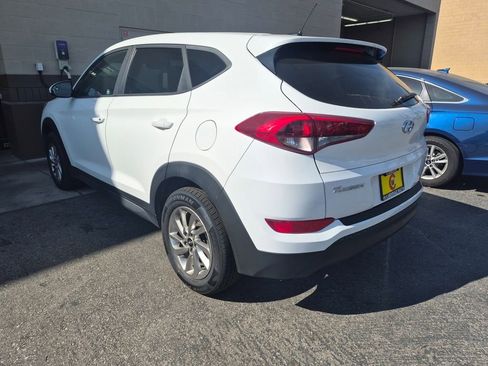 Used 2017 Hyundai Tucson SE image 4