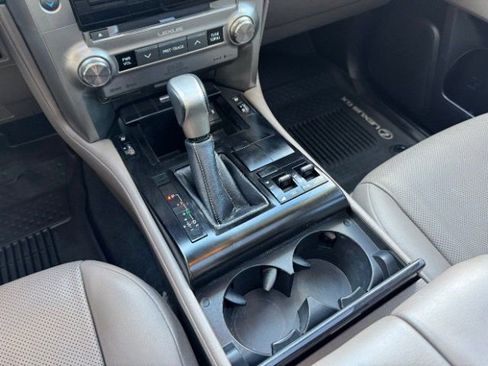Used 2021 Lexus GX 460 Premium w/ Accessory Package AWD/4WD image 46