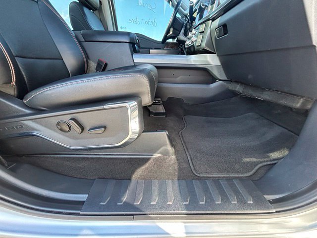 Used 2024 Ford F350 Lariat w/ Lariat Ultimate Package AWD/4WD image 38
