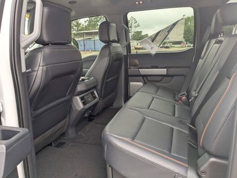 New 2026 Ford F250 Lariat w/ Black Appearance Package AWD/4WD image 14
