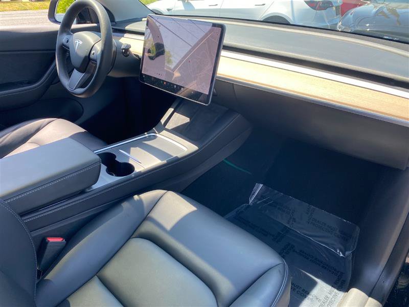Used 2023 Tesla Model Y Long Range AWD/4WD image 12