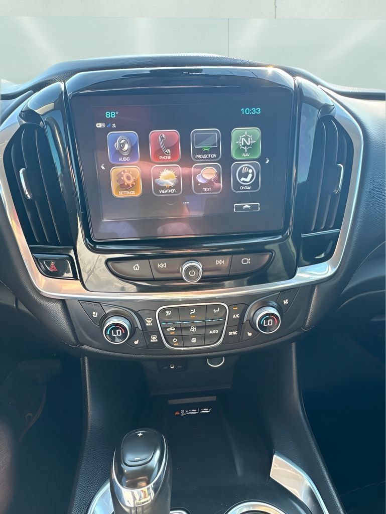 Used 2018 Chevrolet Traverse Premier w/ Redline Edition FWD image 27