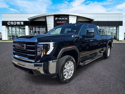 Used 2024 GMC Sierra 3500 SLT w/ SLT Premium Package