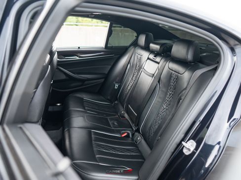 Used 2019 BMW M550i xDrive AWD/4WD image 18