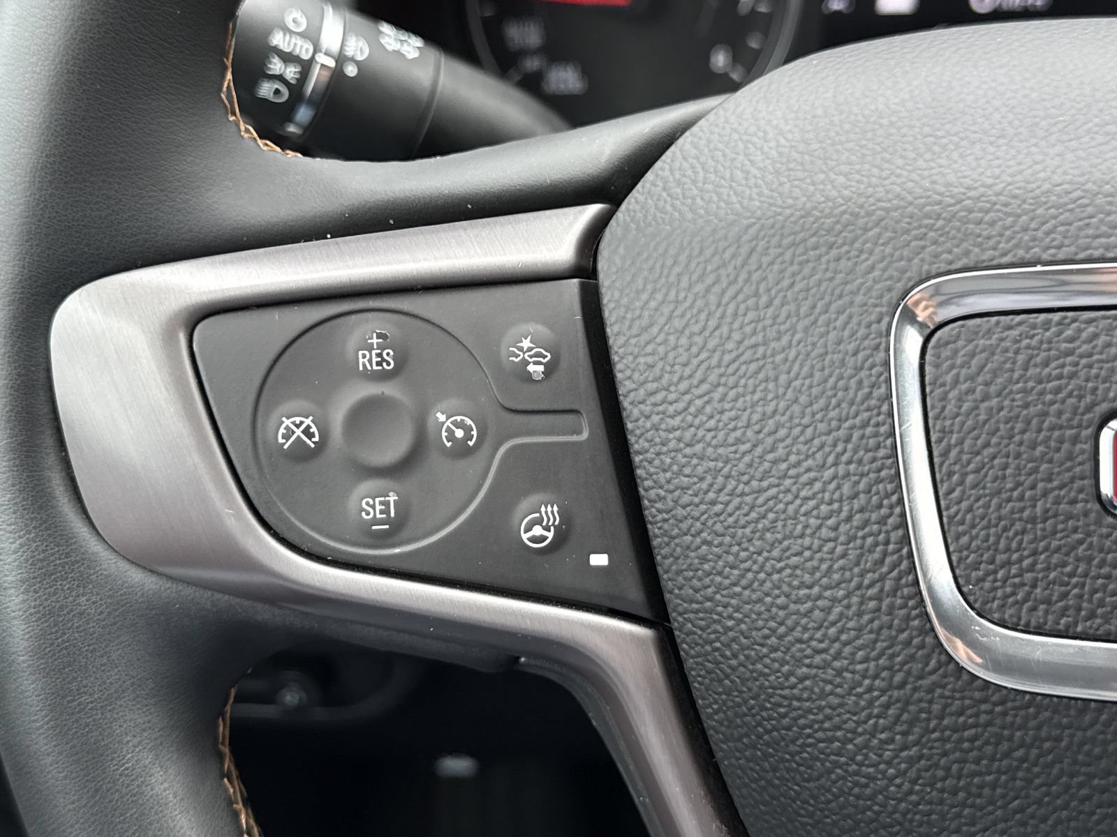Used 2024 GMC Terrain AT4 w/ Infotainment Package II AWD/4WD image 23