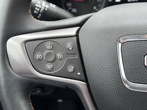 Used 2024 GMC Terrain AT4 w/ Infotainment Package II AWD/4WD image 23