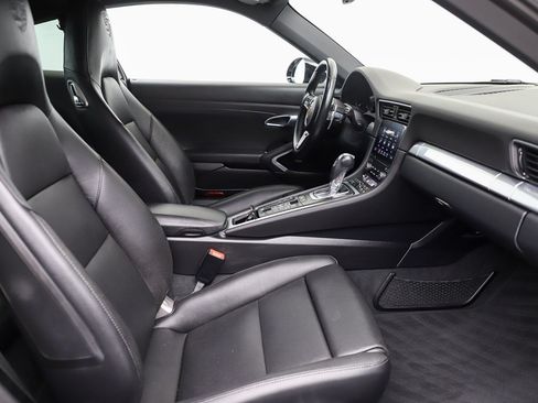 Used 2018 Porsche 911 Carrera RWD image 20