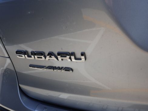 Used 2022 Subaru Ascent Limited w/ Technology Package image 18