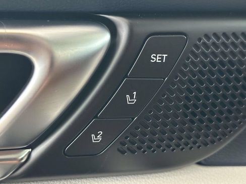 Used 2025 Kia Telluride SX w/ SX Captain's Chair Package AWD/4WD image 26