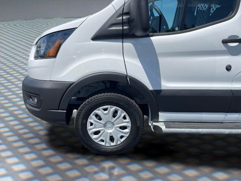 Used 2025 Ford Transit 250 Low Roof w/ Exterior Upgrade Package RWD image 6