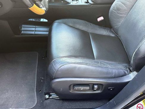 Used 2011 Lexus RX 350 2WD w/ Premium Pkg image 20
