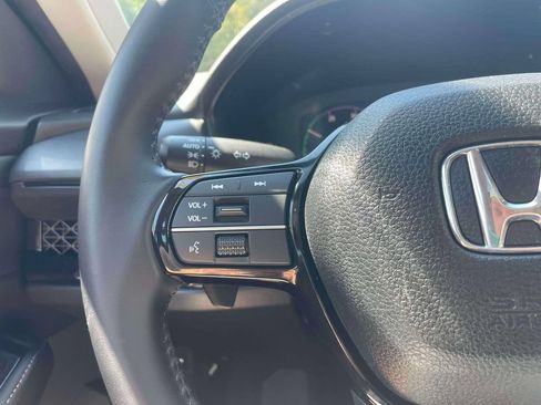 Used 2023 Honda Accord Touring image 22
