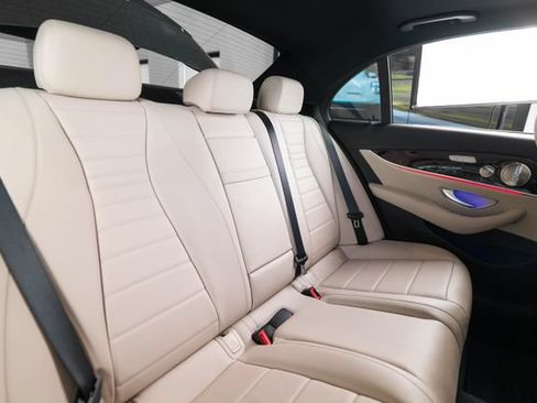 Certified 2022 Mercedes-Benz E 350 4MATIC Sedan image 30