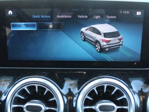 Used 2021 Mercedes-Benz GLA 250 GLA 250 image 46