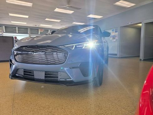 Used 2023 Ford Mustang Mach-E GT w/ GT Performance Edition AWD/4WD image 8