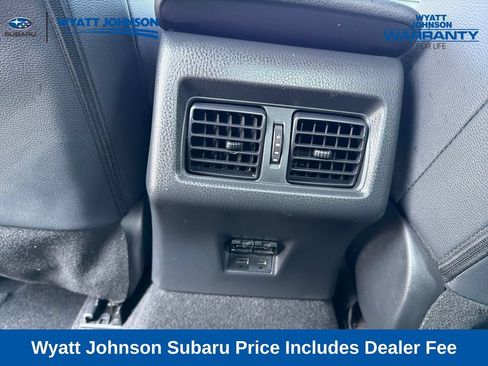 Used 2025 Toyota Camry SE FWD image 33