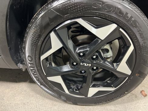 Used 2025 Kia Seltos S image 39