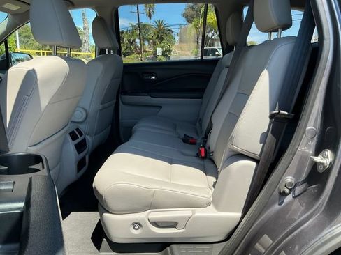 Used 2017 Honda Pilot EX-L image 25