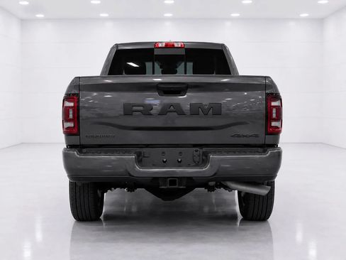 Used 2026 RAM 2500 Big Horn AWD/4WD image 4